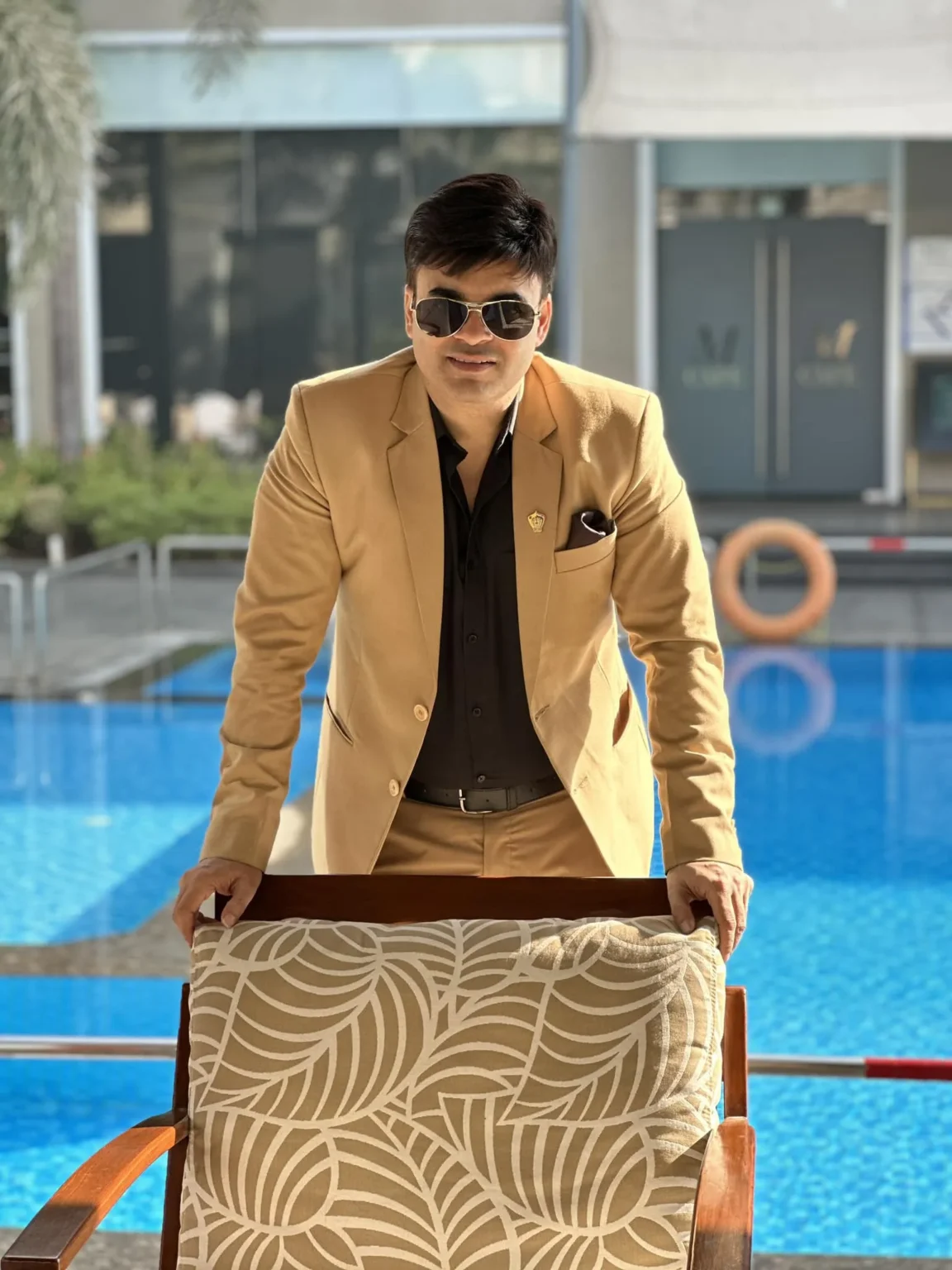 Dr Amit-Maheshwari